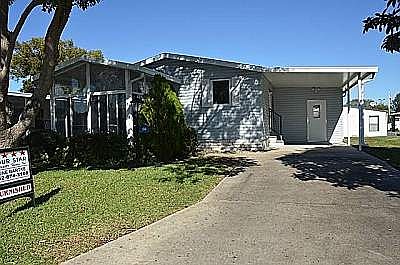 1st image of 14 Bayberry Dr