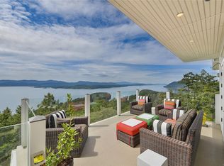 356 E West Rd, Mayne Island, BC V0N