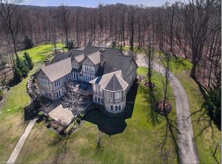 7586 Eagle Mills Rd, Waite Hill, OH 44094