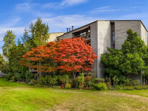 6479 NE 137th Avenue NE #366, Redmond, WA 98052