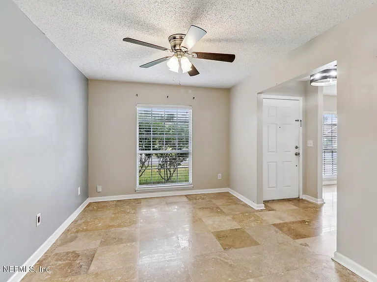 14018 Fish Eagle Dr E — Photo 4
