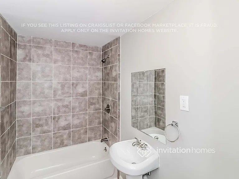 3014 Estuary Rdg — Photo 16