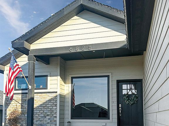 2nd image of 6825 Brookside Dr