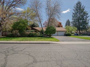 1103 SW Spruce St #A & B, Grants Pass, OR 97526