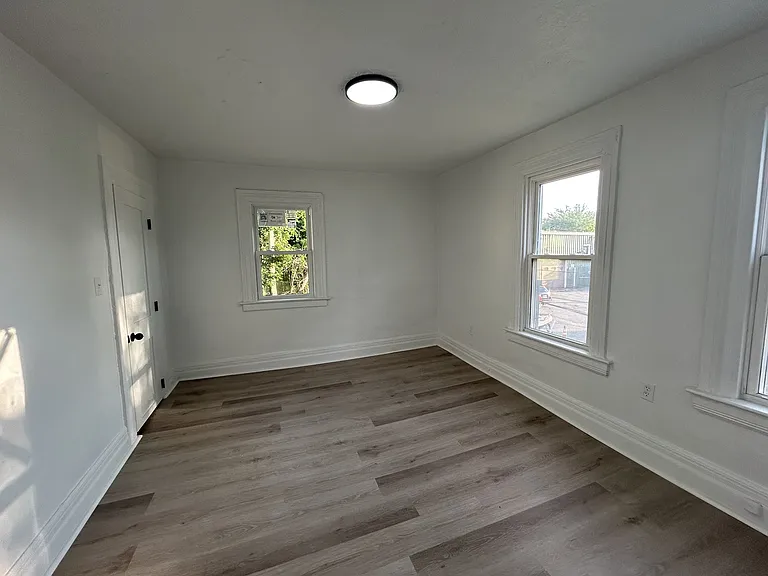 649 Jay St — Photo 10