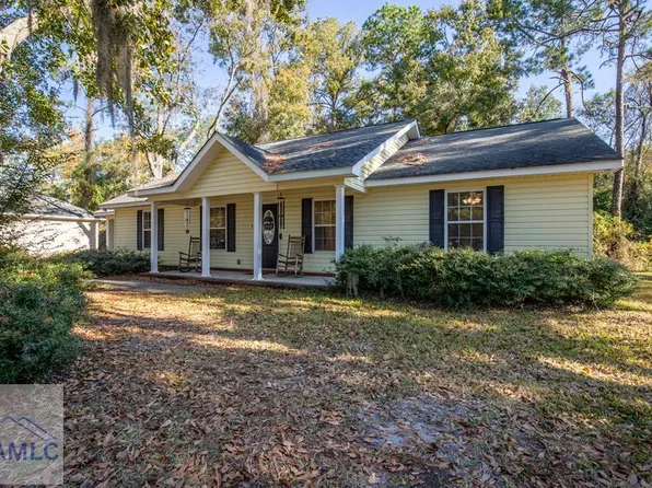 322 Deal St, Hinesville, GA 31313