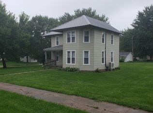 502 Greene St, Walker, IA 52352