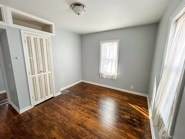 5846 N Keystone Ave — Photo 19