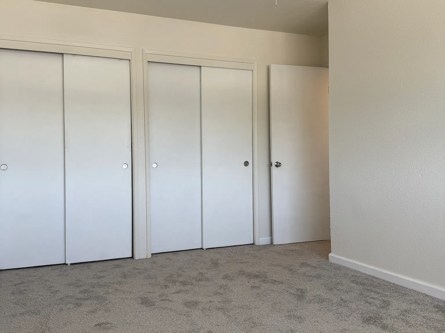 2 bed, 880 sqft, $1,195 — Photo 4