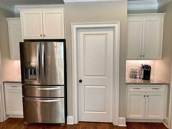 Pantry w/ electrical outlets
