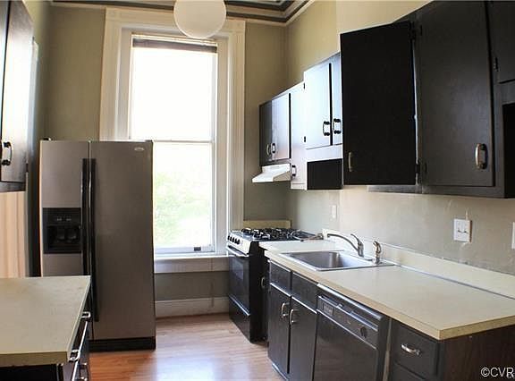5th image of 500 W Franklin St APT 3