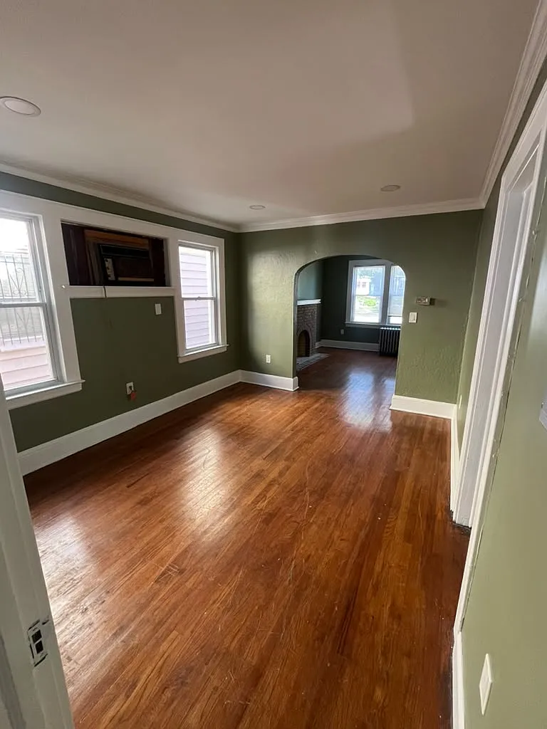 193 Hoffman Blvd — Photo 3