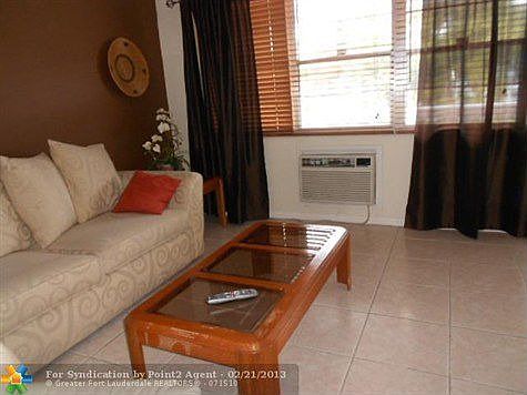 1st image of 178 Ellesmere #C