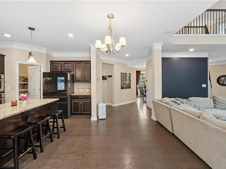 4470 Skylark Ln — Photo 14