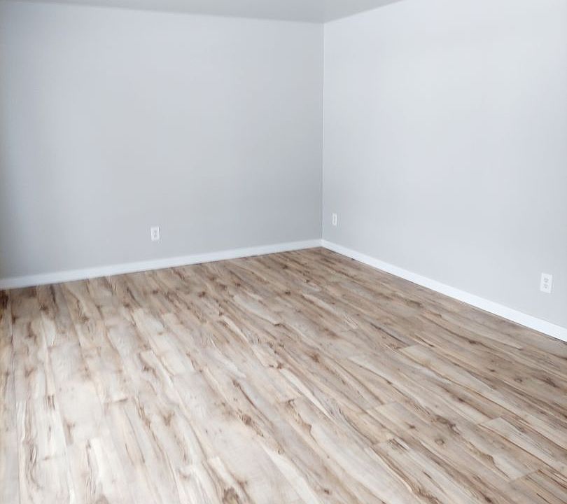 1st image of 1763 Beaver Dam Dr #6EF118077