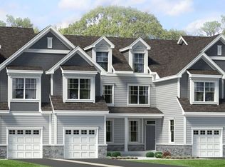 14 Lindentree Ln, Middletown, NY 10940