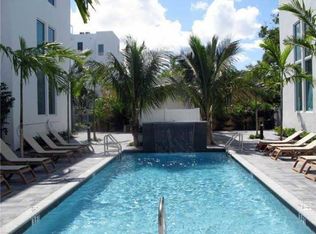 707 NE 4th Ave, Fort Lauderdale, FL 33304