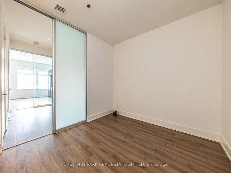 111 Saint Clair Ave W #416 — Photo 21