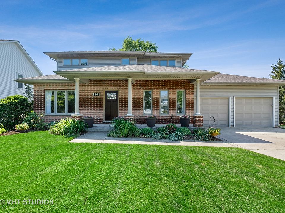 1st image of 522 Waterford Dr