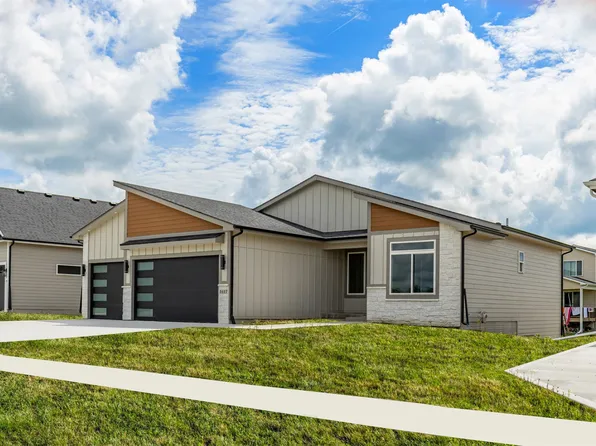 3417 NE 12th St, Ankeny, IA 50021