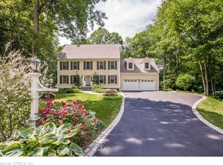 41 Copperfield Dr, Madison, CT 06443