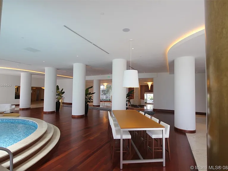 5151 Collins Ave #1030 — Photo 43