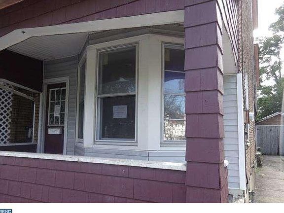2nd image of 114 Parkway