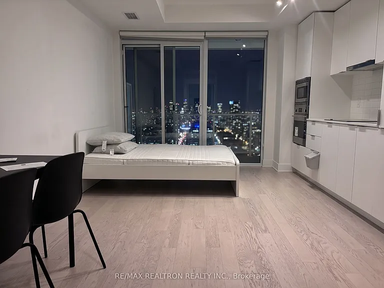 955 Bay St #3904 — Photo 3
