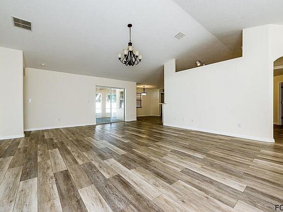 4th image of 117 Bickford Dr