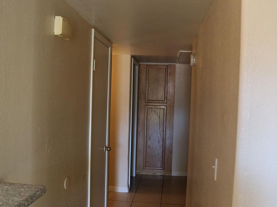 1st image of 3070 Tarpon Dr Unit 104