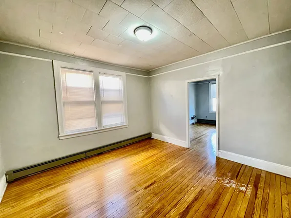 235 Liberty Avenue image 10 of 19