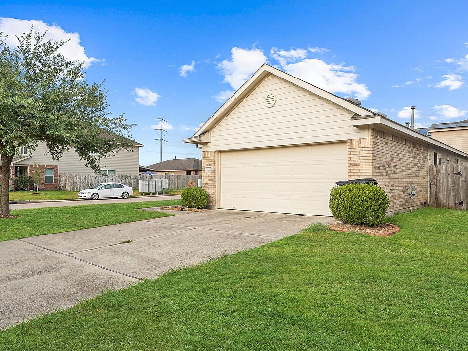 1st image of 17219 Osprey Landing Dr
