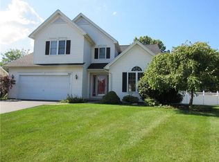 360 Gnage Ln, Rochester, NY 14612