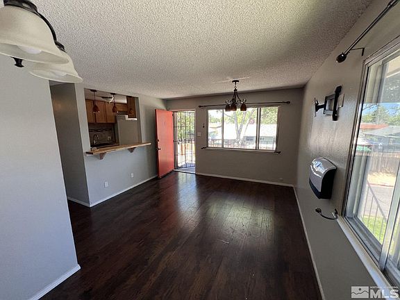 3rd image of 613 Pine Meadows Dr APT 4