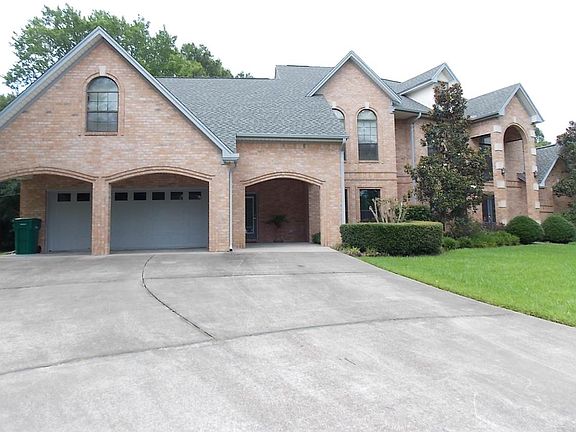 2nd image of 4418 Hillbrook Dr