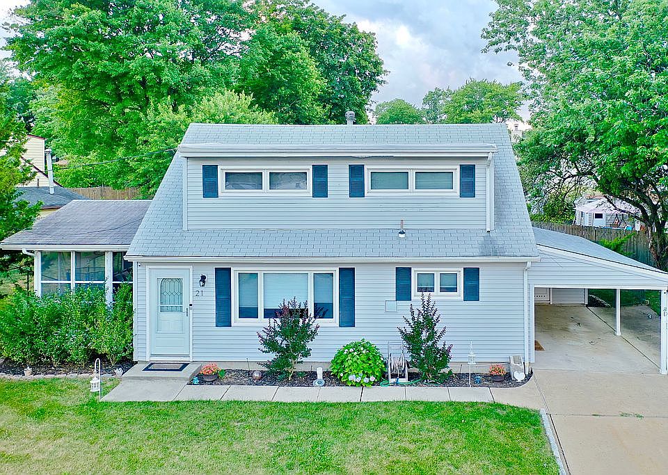 Beautiful Corner Lot 