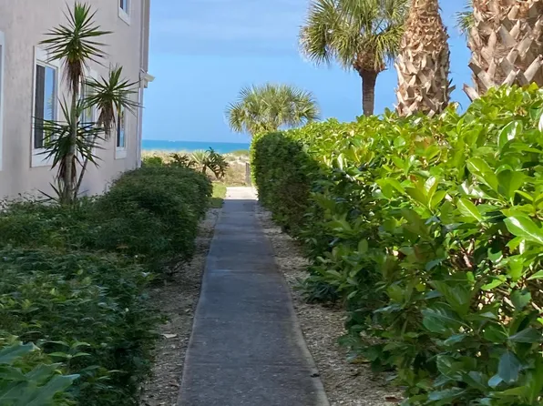620 Flamingo Dr APT 201, Venice, FL 34285