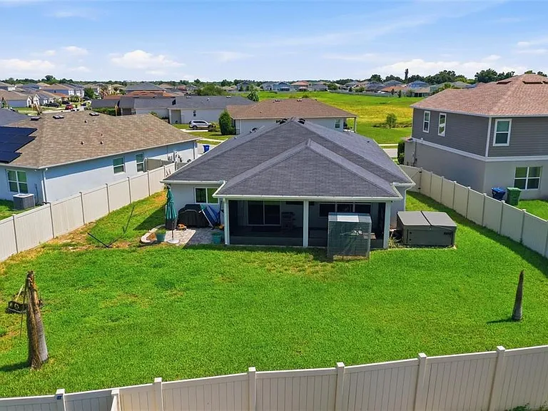 232 Lake Lucerne Way — Photo 27