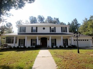 192 Country Club Dr, Daphne, AL 36526
