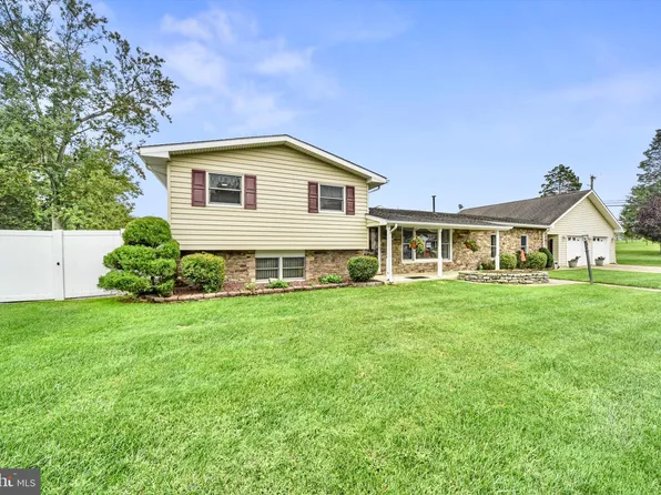 13103 Patuxent Rd, Middle River, MD 21220