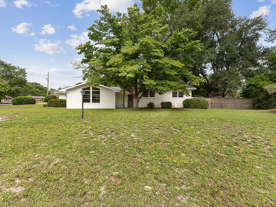 1st image of 631 Spring Branch Rd