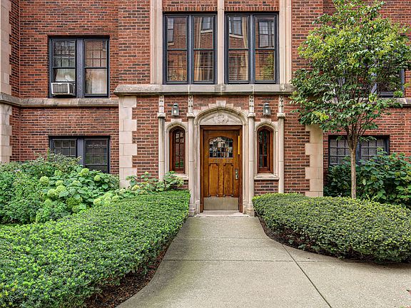 3rd image of 1352 E Madison Park APT 1