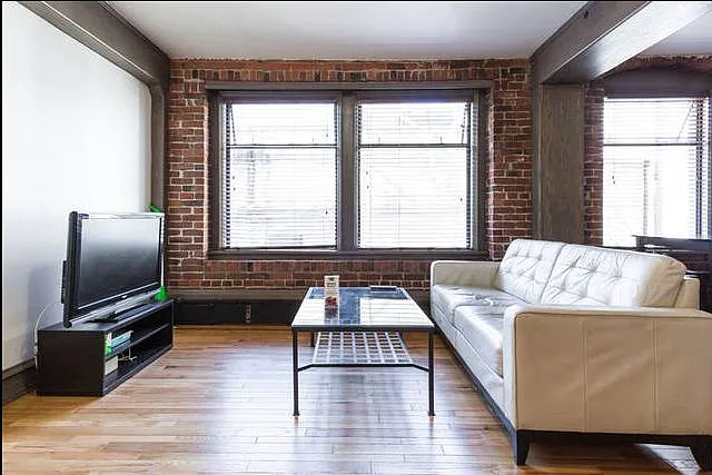 777 Burrard St #11 — Photo 2