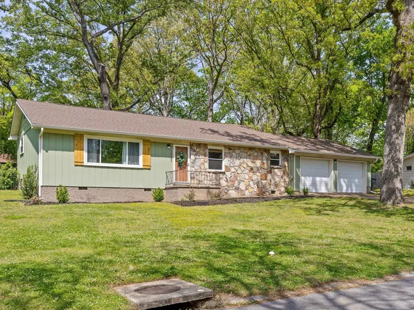 1333 Koblan Dr, Hixson, TN 37343