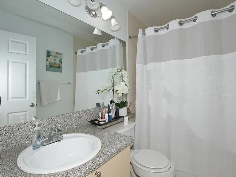 Bathroom with bathtub