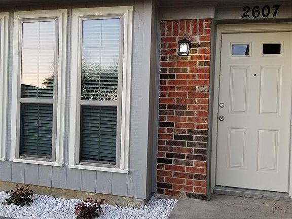 2nd image of 2607 Hunting Brook Ct