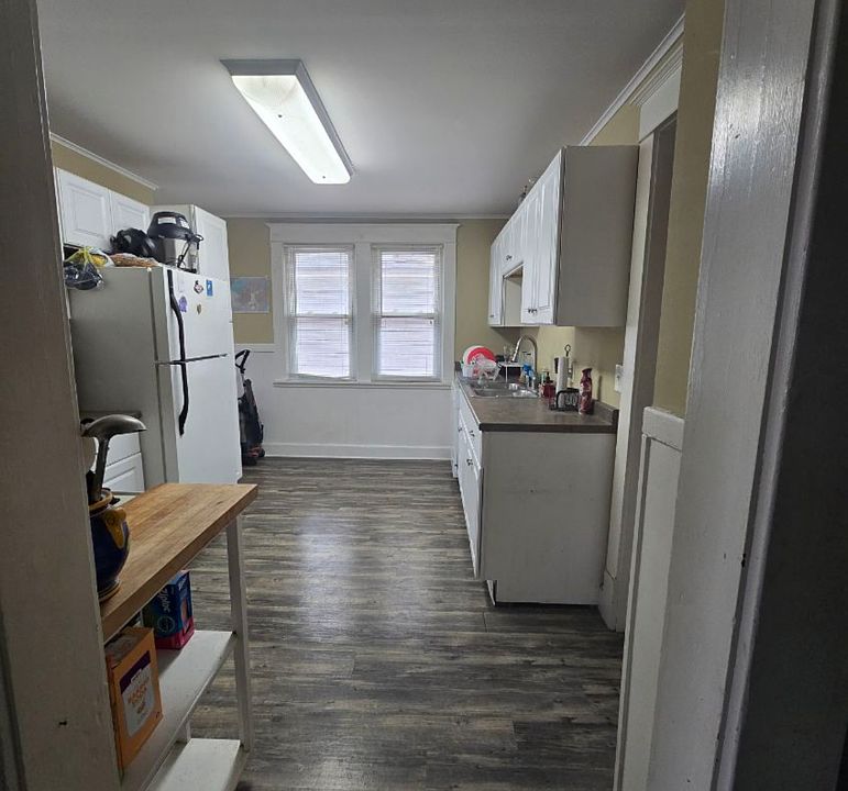 1st image of 1104 Tamarack Ave NW