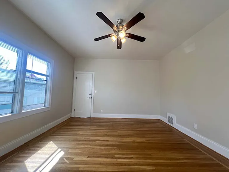 573 Wesley Ave #4 — Photo 14