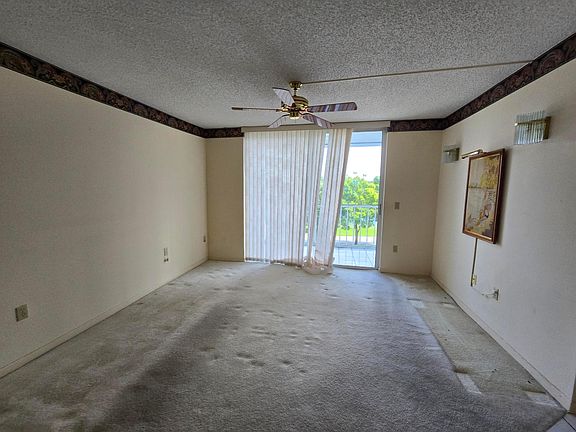 3rd image of 5936 Morningstar Circle #401