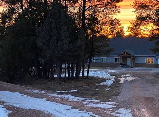 239 Pine Ridge Rd, Moorcroft, WY 82721